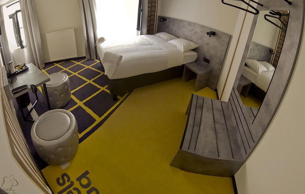 Nekotel Concept Art Hotel Saint-Gilles Exterior foto